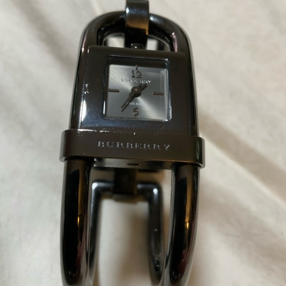 Burberry bungle gun metal watch Bu4905 - Picture 7 of 16